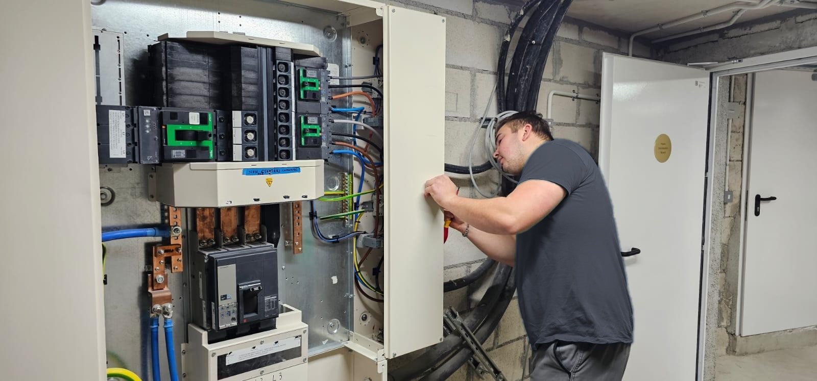 Main distribution panel